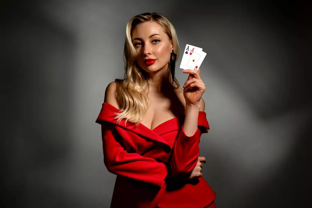 While games like slots are purely based on luck, others like poker demand skill, strategy, and a good poker face. Understanding the difference between these two types of games can help you choose the right game based on your preferences and expertise. Games of Chance and Skill