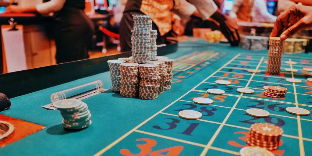 It is essential to know that gambling is legal in Vancouver, and individuals can gamble safely and legally or make sports bets. Offline and online betting in Vancouver