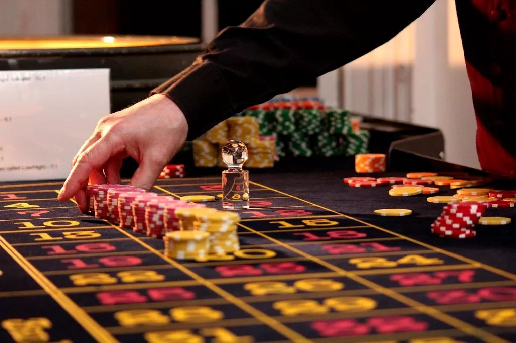 By playing in this casino and online site, you can get the bet365 bonus code. bet365